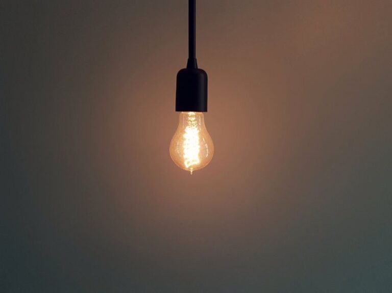 ¿Es posible que la luz baje en los próximos meses?