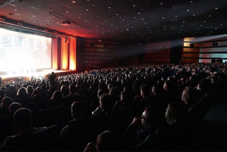 Marta Andreu y Eva Torres nos hablan sobre el estilo de comunicación que hace el Sitges Film Festival