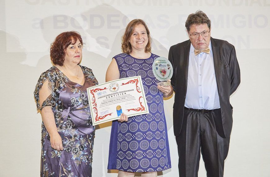 La Bodega Remigio de Salas Jalón, ha sido premiada con el Premio Europeo a la Gastronomía Mundial