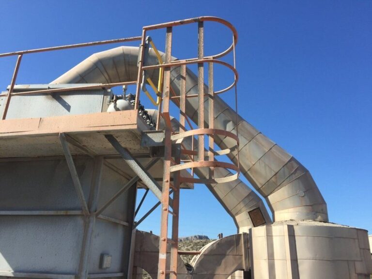 KEE SAFETY instala sus sistemas de protección anticaídas en la fábrica de Holcim en Carboneras (Almería)