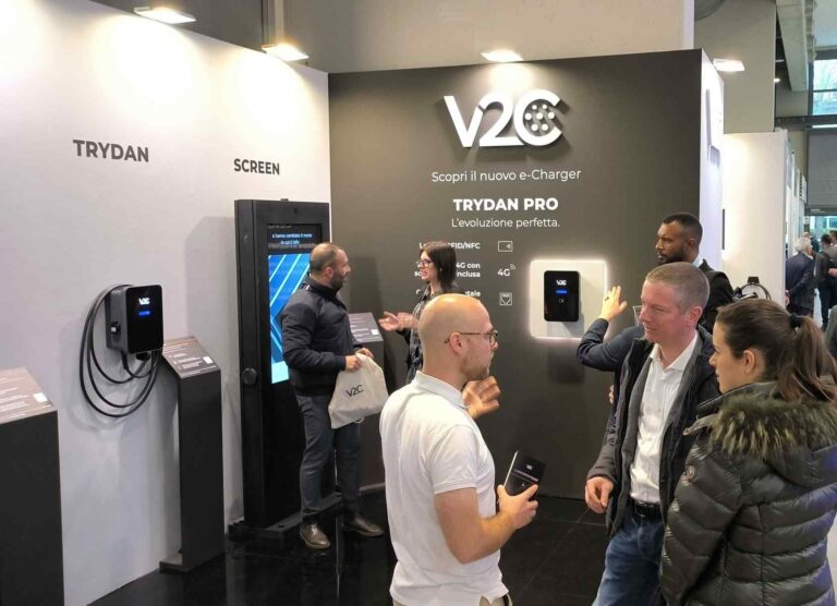 V2C presenta Trydan Pro en la feria internacional KEY2024: el cargador de coche eléctrico que permite una conectividad total incluso en zonas sin cobertura