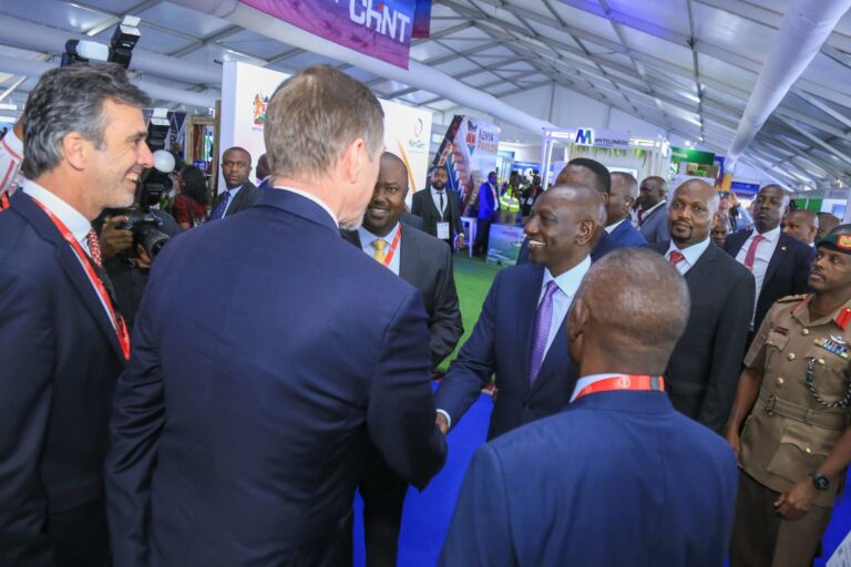 Ministros y funcionarios públicos de África viajan a España durante la 26ª edición de África Energy Forum