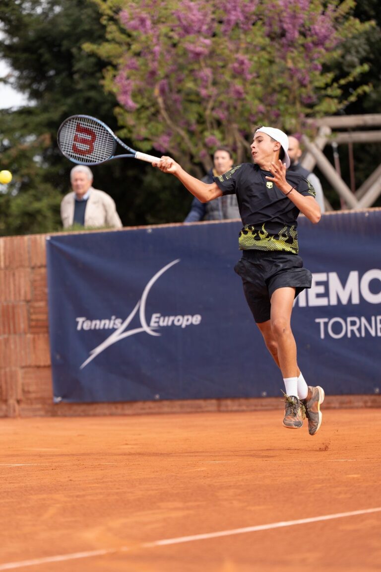 Selena Romero y Roberto Pérez ganadores del 22º Memorial Nacho Juncosa – torneo Internacional de tenis sub’16