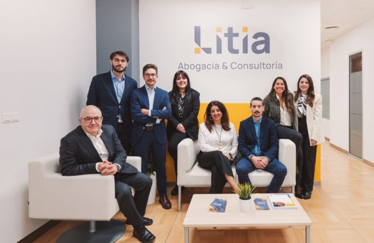 Litia Legal consigue el reconocimiento de un complemento por maternidad de 288€ y 21.234€ en atrasos