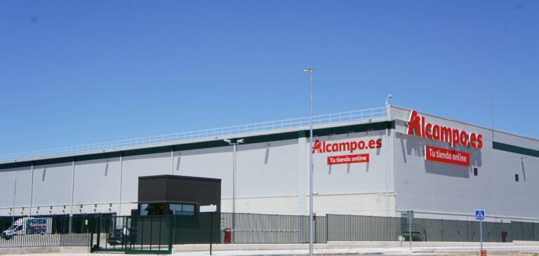 El almacén inteligente de Alcampo inicia su andadura