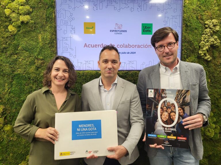 Uber Eats y Glovo se suman a Espirituosos España para prevenir el consumo de alcohol en menores