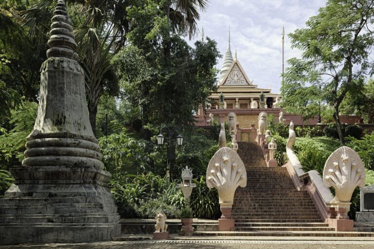 De Panamá a Camboya: KAYAK revela 10 destinos para escapar del frío en marzo