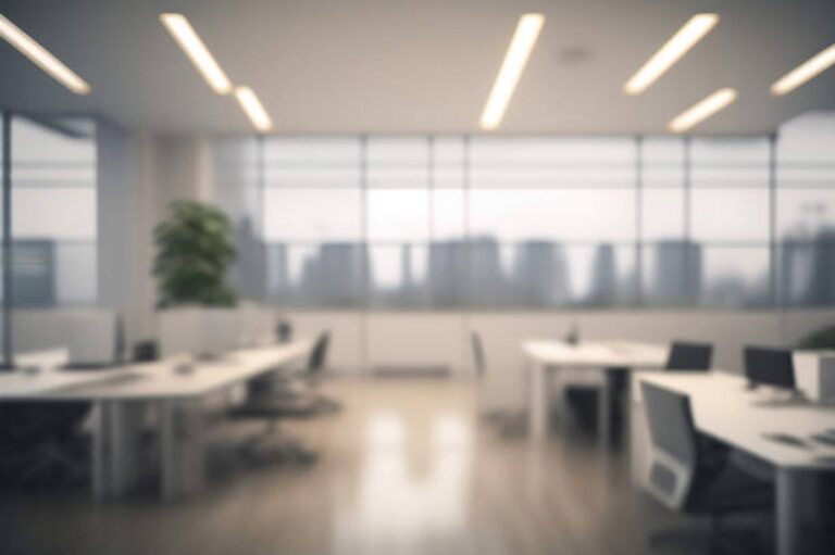 La «vuelta al cole» llega a las empresas: 123tinta.es explica cómo preparar la oficina para septiembre