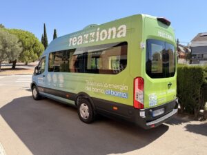 Don Benito será la primera parada de la ‘Reazzioneta’, una oficina móvil de Reazziona que pondrá la energía solar en movimiento por toda España