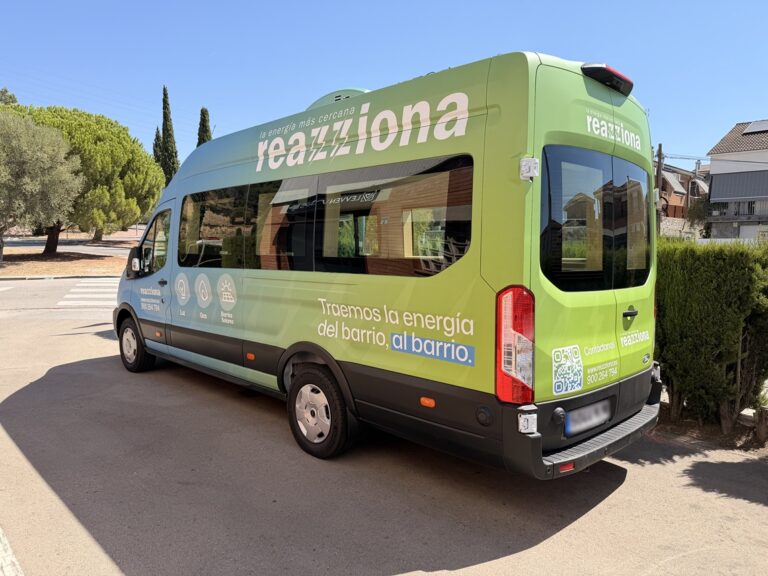Don Benito será la primera parada de la ‘Reazzioneta’, una oficina móvil de Reazziona que pondrá la energía solar en movimiento por toda España